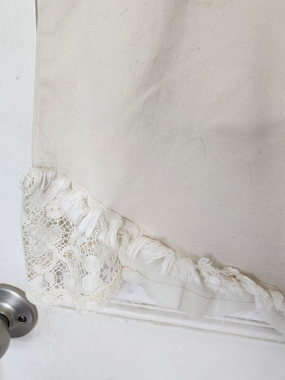 Denim Skirt In Ivory Size 10 With Handsewn Details On Hem - Picture 2 of 4